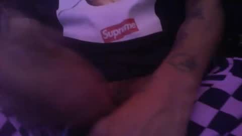 Snapshot of hotdick4200 chatting on 31, 10, 2025 hotdick4200 online show from 31, 10, 2025