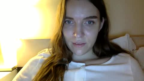 Snapshot of hoteffy chatting on 21, 12, 2024 effy online show from 21, 12, 2024