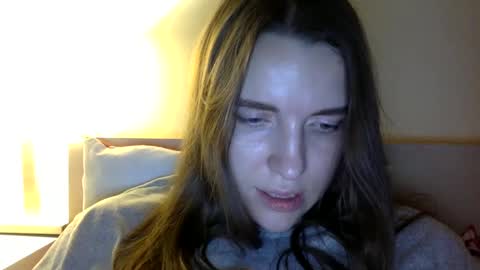 Snapshot of hoteffy chatting on 5, 2, 2025 effy online show from 5, 2, 2025