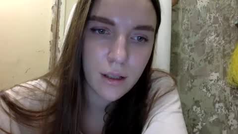 Snapshot of hoteffy chatting on 10, 2, 2025 effy online show from 10, 2, 2025