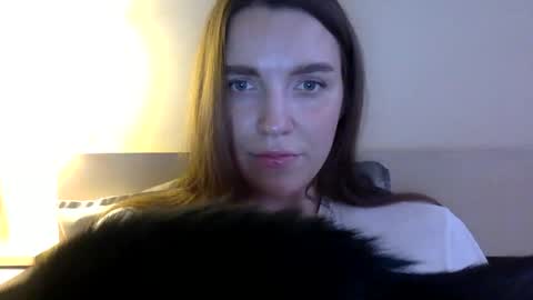 Snapshot of hoteffy chatting on 3, 3, 2025 effy online show from 3, 3, 2025