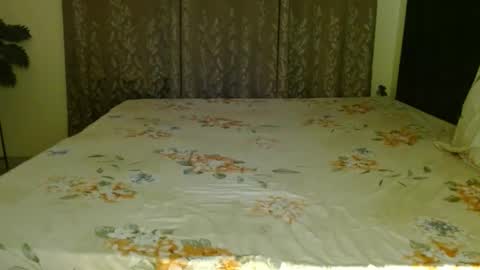 Snapshot of hoteliza6 chatting on 12, 2, 2026 Eliza i dont show face in any show online show from 12, 2, 2026