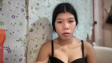 Snapshot of hotestpinayxxx chatting on 18, 4, 2026 hotestpinayxxx online show from 18, 4, 2026