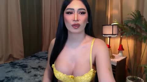 EVA online show from 4, 10, 2025