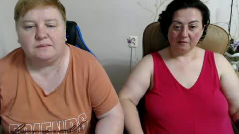 Snapshot of hotfiremommy chatting on 20, 6, 2026 LimonkaFire online show from 20, 6, 2026