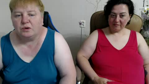 Snapshot of hotfiremommy chatting on 26, 6, 2026 LimonkaFire online show from 26, 6, 2026