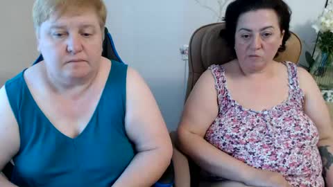 Snapshot of hotfiremommy chatting on 13, 7, 2026 LimonkaFire online show from 13, 7, 2026