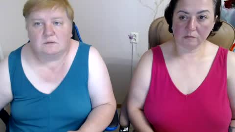 Snapshot of hotfiremommy chatting on 21, 7, 2026 LimonkaFire online show from 21, 7, 2026