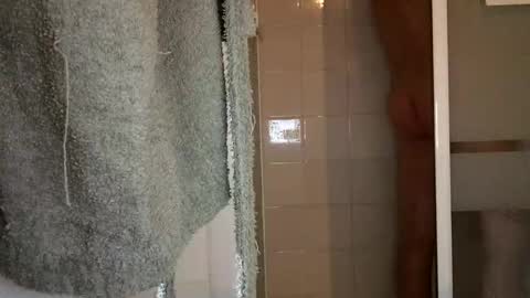 hotfrenchdadd online show from 19, 4, 2026