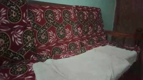 Snapshot of hotguyy001 chatting on 25, 11, 2025 hotguyy001 online show from 25, 11, 2025