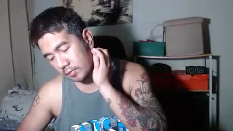 Snapshot of hothunkybear23 chatting on 15, 12, 2025 Khel online show from 15, 12, 2025