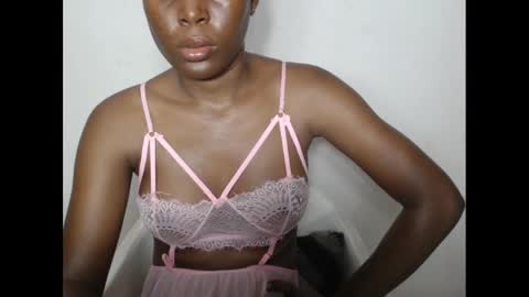 hotjessie0 online show from 4, 2, 2025