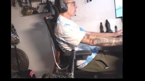 Snapshot of hotkinkytat chatting on 29, 4, 2026 hotkinkytat online show from 29, 4, 2026