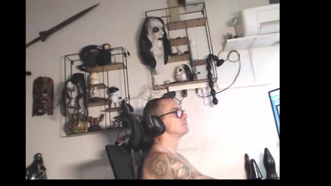 Snapshot of hotkinkytat chatting on 30, 4, 2026 hotkinkytat online show from 30, 4, 2026