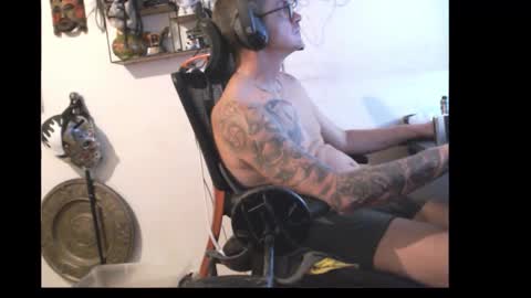 Snapshot of hotkinkytat chatting on 3, 5, 2026 hotkinkytat online show from 3, 5, 2026