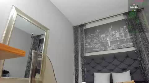 Hotkoljei online show from 12, 2, 2025