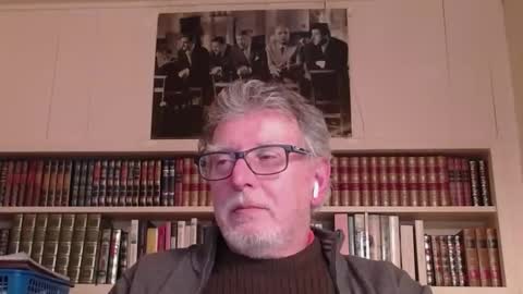 Snapshot of hotlux_54 chatting on 6, 12, 2024 hotlux_54 online show from 6, 12, 2024