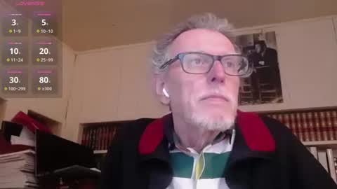 Snapshot of hotlux_54 chatting on 10, 5, 2026 hotlux_54 online show from 10, 5, 2026