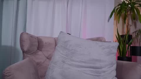 hotmilfbitch online show from 21, 2, 2025