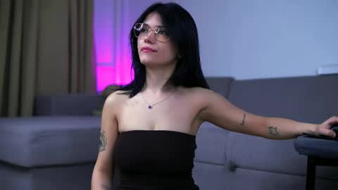 Molly online show from 1, 6, 2026