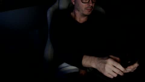 Snapshot of hotnickdk chatting on 25, 12, 2024 hotnickdk online show from 25, 12, 2024