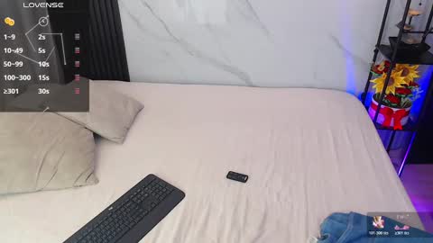 Snapshot of hotpawgmilf chatting on 18, 11, 2025 Sussy Bloom online show from 18, 11, 2025