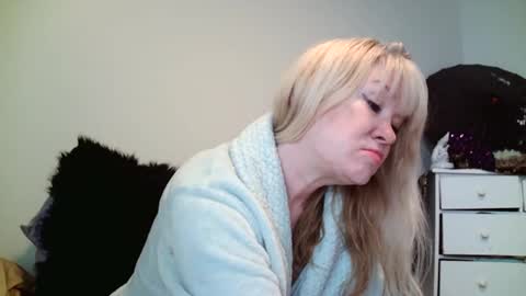 hotpepperose online show from 7, 2, 2025