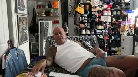 hotstuff775616 online show from 9, 1, 2026