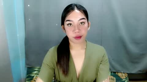 Snapshot of hott_cumforyou chatting on 27, 2, 2025 jelaigrande online show from 27, 2, 2025