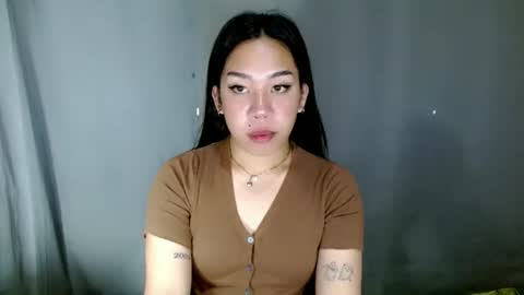 jelaigrande  online show from 15, 4, 2026