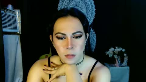 Alex Summer online show from 3, 2, 2025