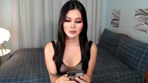 ZANDRA online show from 5, 6, 2026
