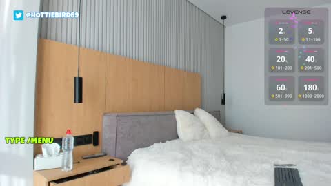 Snapshot of hottie_bird chatting on 13, 12, 2024 Jane Sweetheart online show from 13, 12, 2024