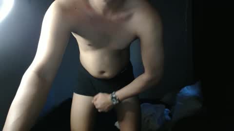 Snapshot of hottie_kyle69 chatting on 28, 5, 2026 hottie_kyle69 online show from 28, 5, 2026