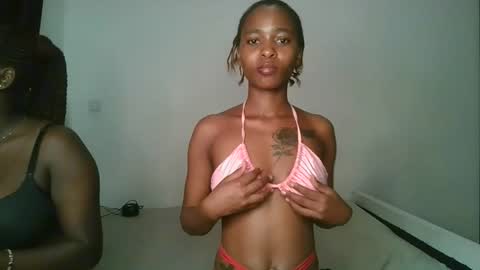 Snapshot of hottie_mistie chatting on 11, 4, 2026 hottie_mistie online show from 11, 4, 2026