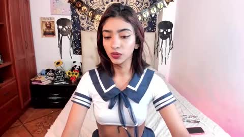 Snapshot of hottie_veronica chatting on 31, 10, 2025 Veronica independent model online show from 31, 10, 2025