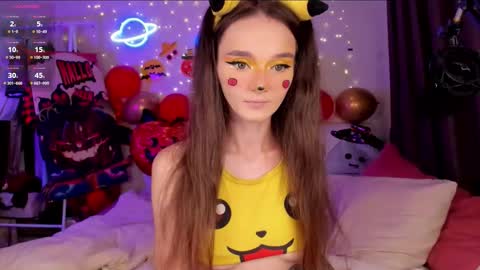 Snapshot of hottiesteverly chatting on 19, 10, 2025 Jane online show from 19, 10, 2025