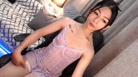 Snapshot of hottmolly100403 chatting on 28, 2, 2026 SCARLET online show from 28, 2, 2026