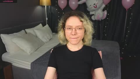 Kori online show from 10, 4, 2026
