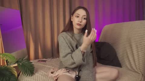 hottpeachh online show from 8, 10, 2025