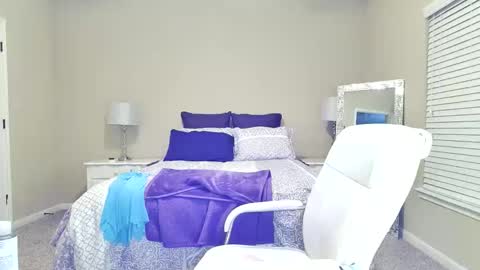 Maggie online show from 21, 11, 2025