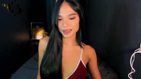 Hi i am Jane half vietnamese and half pinay and would like to meet good person here XOXO online show from 27, 5, 2026