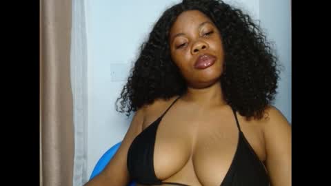 hotty_lora889 online show from 12, 9, 2025