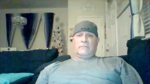 hotyummycock69 online show from 20, 12, 2025