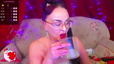 Snapshot of hotzlata chatting on 12, 2, 2025 Hotzlata online show from 12, 2, 2025