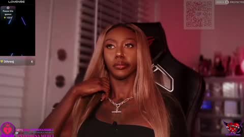 Domina Merci online show from 19, 4, 2026