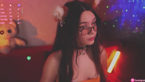 Mia online show from 23, 10, 2025