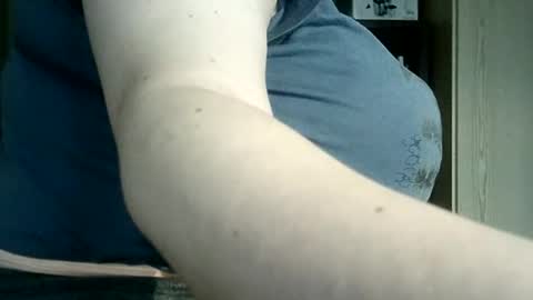 Snapshot of hp58649blabla chatting on 6, 10, 2025 hp58649blabla online show from 6, 10, 2025