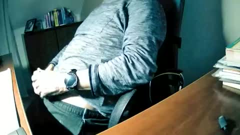 Peter online show from 10, 4, 2026