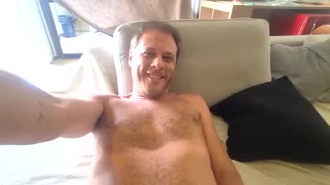 Snapshot of hricieri chatting on 21, 4, 2026 Henrique online show from 21, 4, 2026